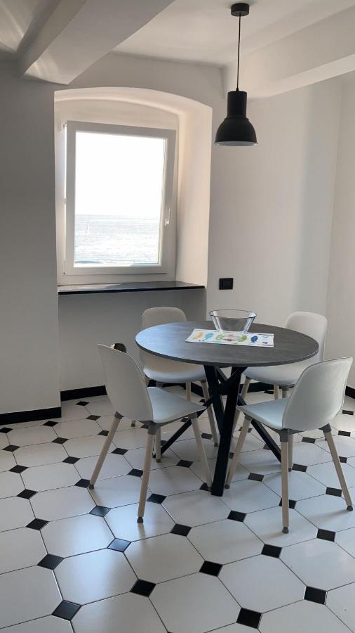 La Casa Delle Streghette Apartment Genoa Bagian luar foto
